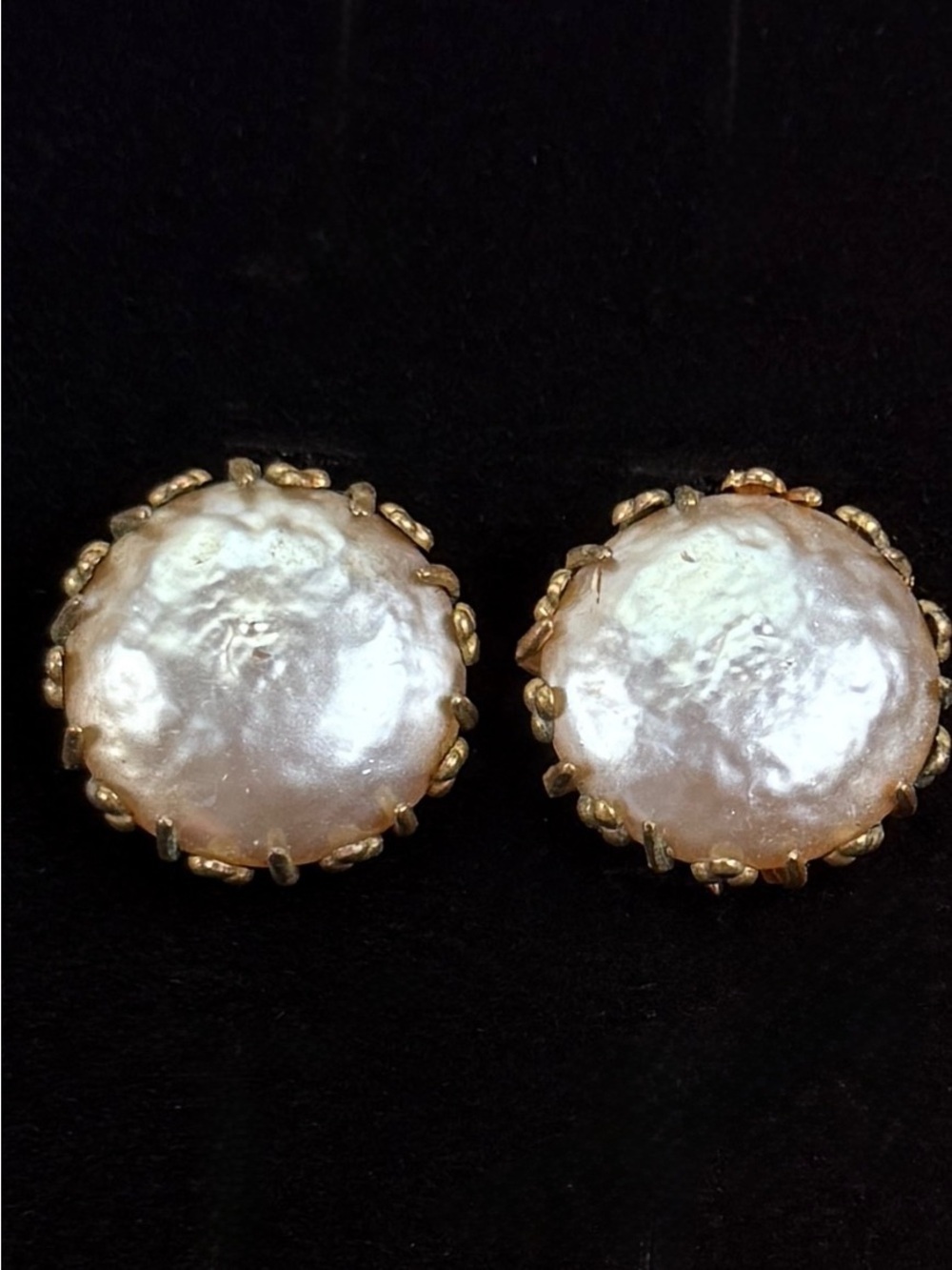Vintage Signed Miriam Haskell Baroque Faux Pearl Clip On Earrings Gold Tone